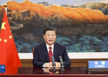 新华社照片，北京，2021年9月21日
    习近平出席第七十六届联合国大会一般性辩论并发表重要讲话
    9月21日，国家主席习近平在北京以视频方式出席第七十六届联合国大会一般性辩论并发表题为《坚定信心 共克时艰 共建更加美好的世界》的重要讲话。
    新华社记者 黄敬文 摄