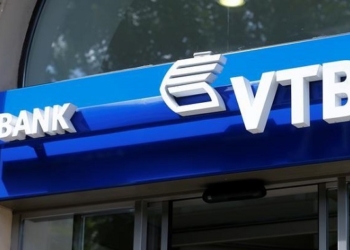 The logo of VTB bank is seen at a branch office in Vienna, Austria, September 5, 2016. REUTERS/Heinz-Peter Bader