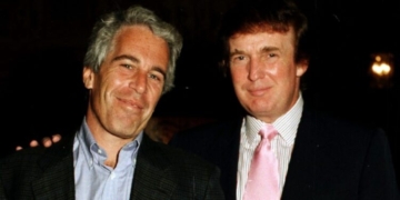 Portrait of American financier Jeffrey Epstein (left) and real estate developer Donald Trump as they pose together at the Mar-a-Lago estate, Palm Beach, Florida, 1997. (Photo by Davidoff Studios/Getty Images)