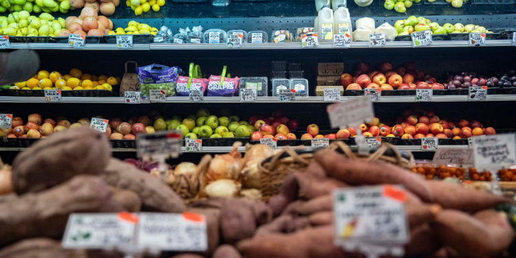 Fruits and vegetables displayed at a grocery store in Wilmington, North Carolina, US, on Saturday, Aug. 8, 2026. Global food prices ticked up in July to the highest in more than three years as renewed concerns over key grain export corridors compounded adverse weather across major growing regions. Photographer: Allison Joyce/Bloomberg